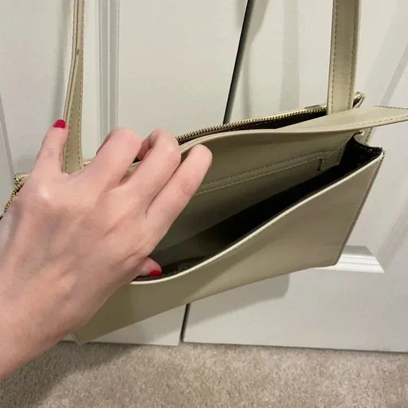 Vegan Leather Crossbody Purse - Picture 8 of 9